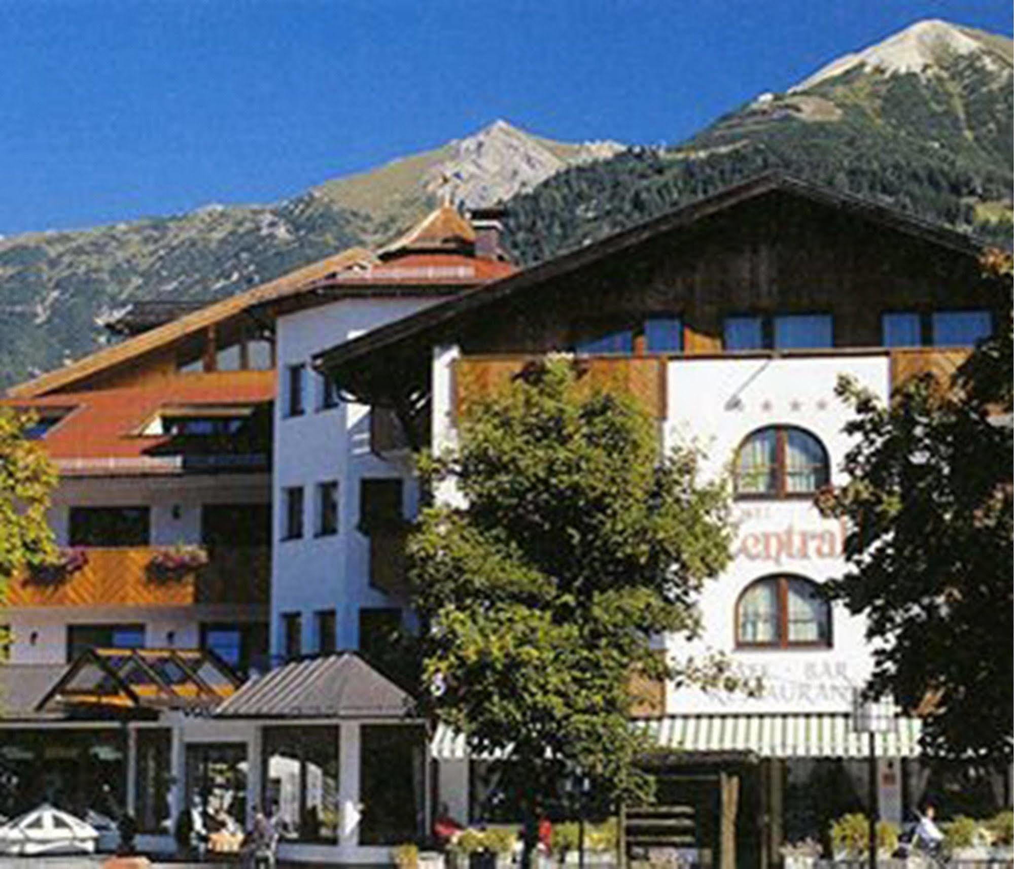 Hotel Central Seefeld in Tirol Exterior photo